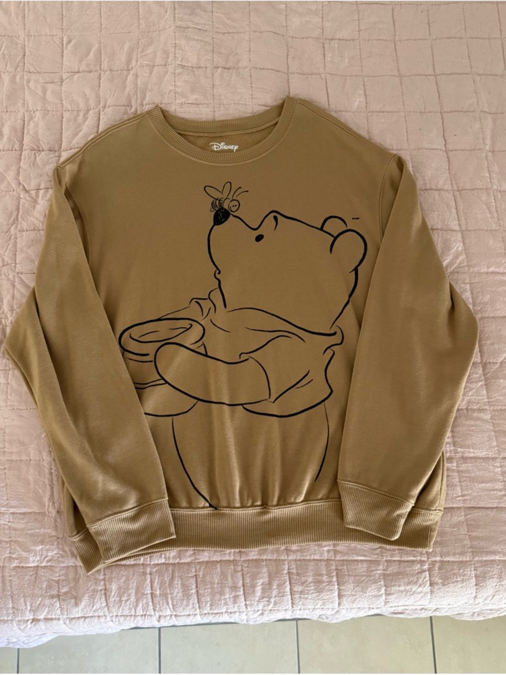 Disney Women’s Tan Winnie the Pooh Crewneck Sweatshirt